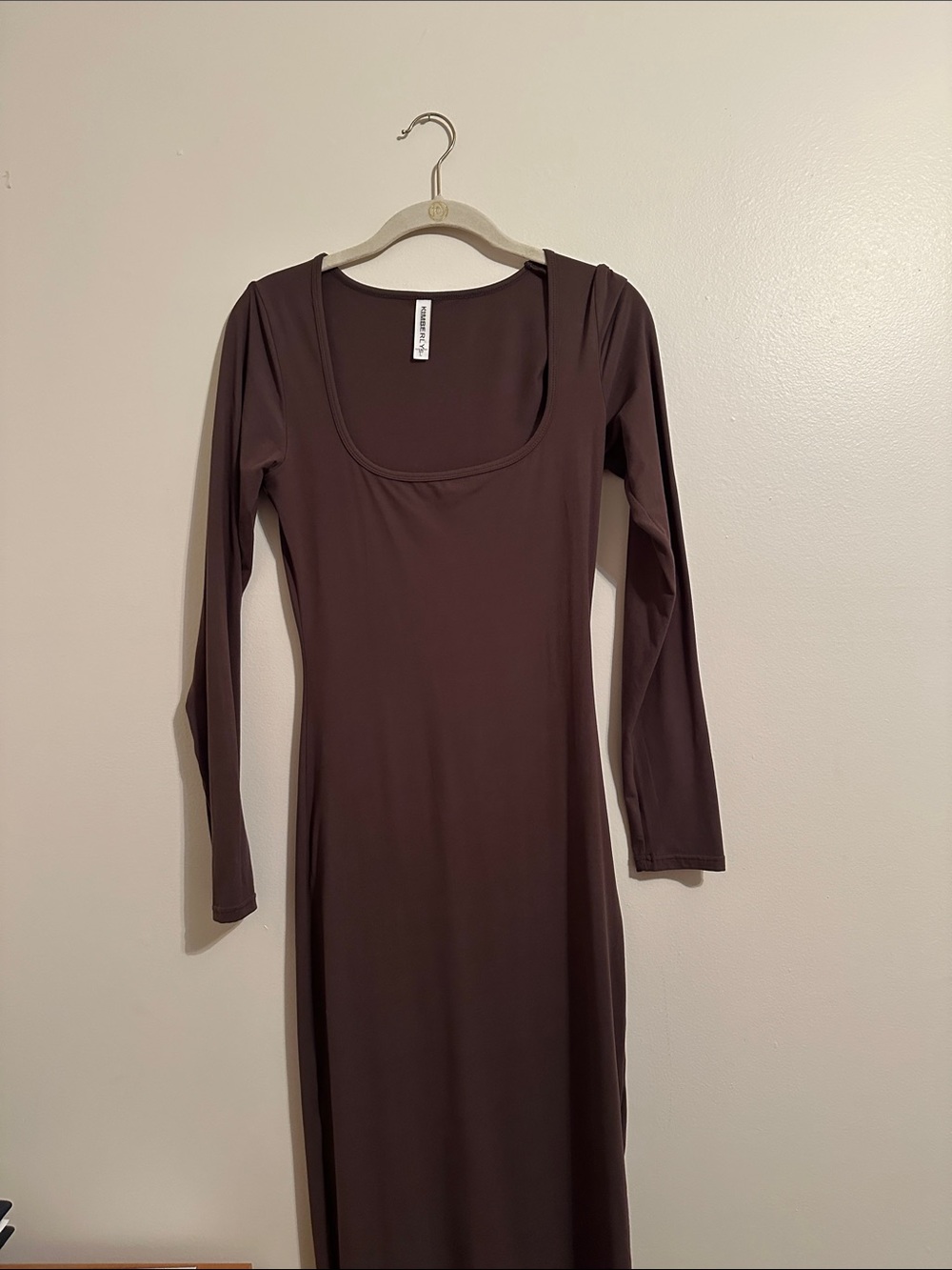 Scoop Neck Long Sleeve Maxi Dress in Chocolate Brown